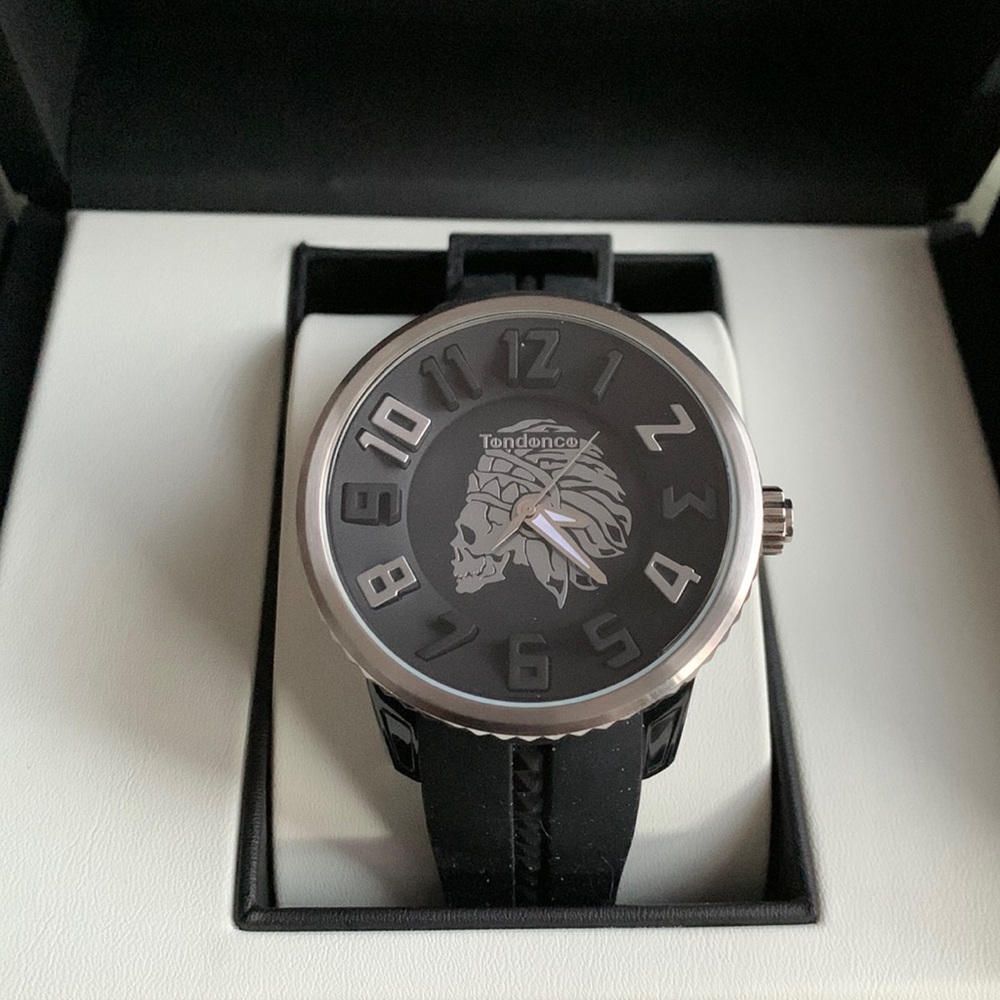MASSIVE PRICE DROP!!!!!!!!!!!’n.   TENDANCE SWISS WATCH